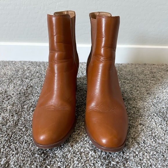 Madewell Chelsea style boot - Picture 2 of 5